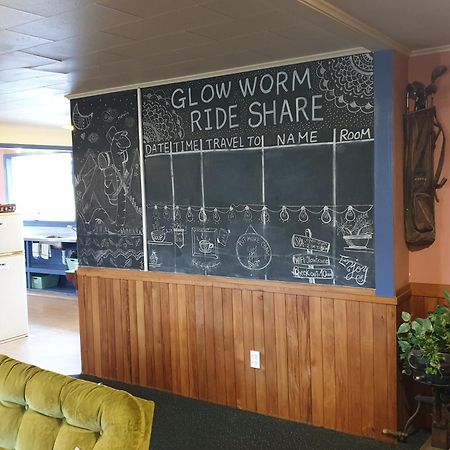 Glow Worm Accommodation Франц Джоузеф Екстериор снимка