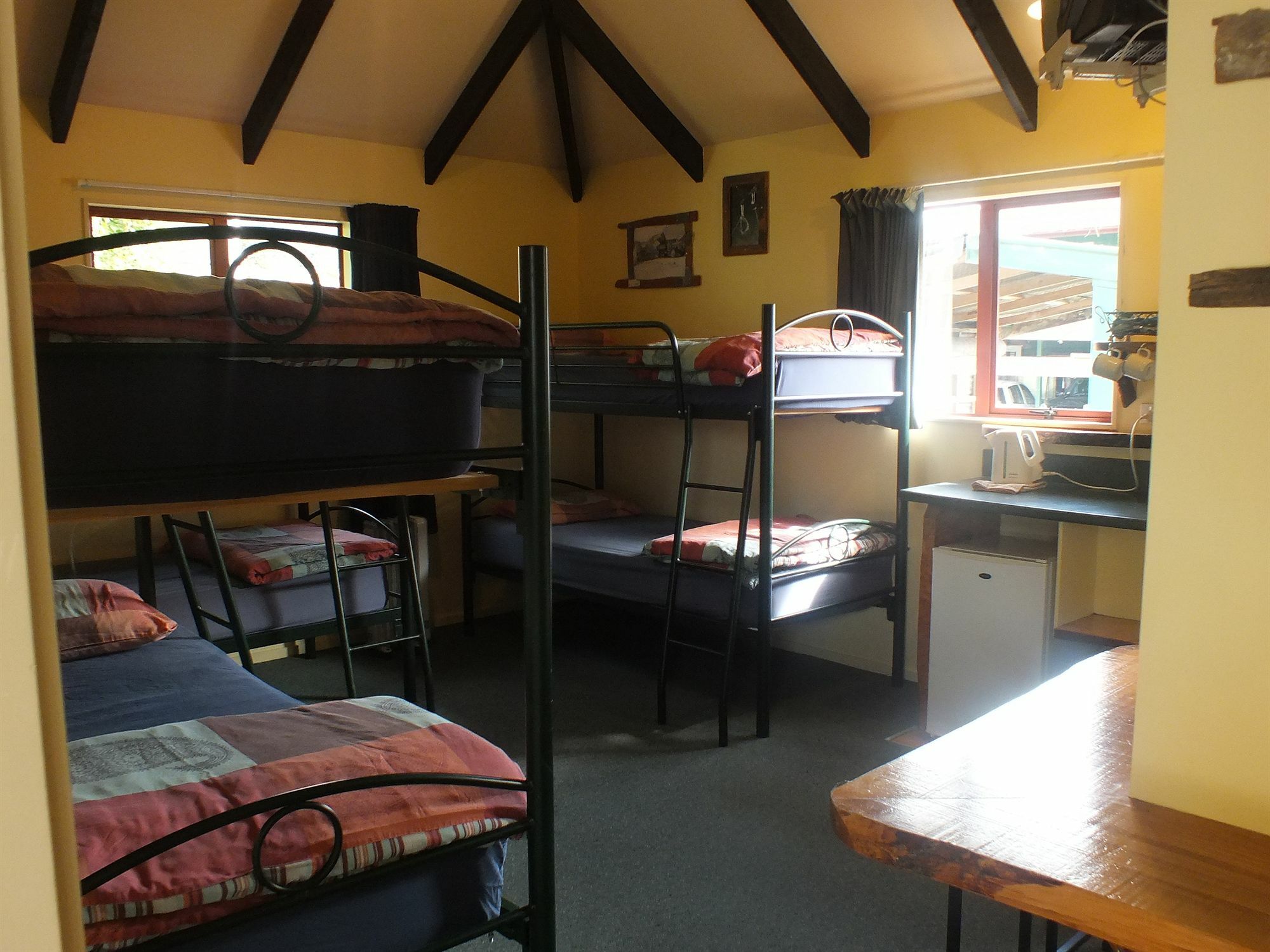 Glow Worm Accommodation Франц Джоузеф Екстериор снимка